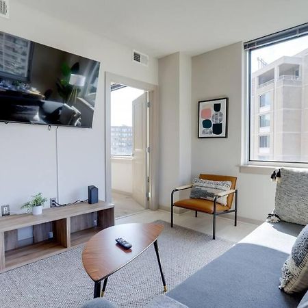 Amazing 2Br Apartment At Crystal City Arlington Exteriör bild