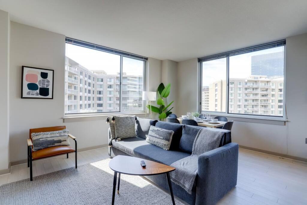 Amazing 2Br Apartment At Crystal City Arlington Exteriör bild